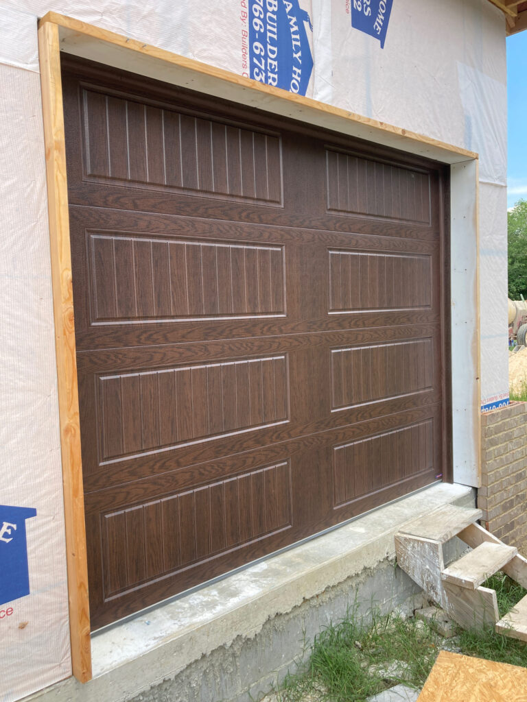 Faux wood traditional garage door 