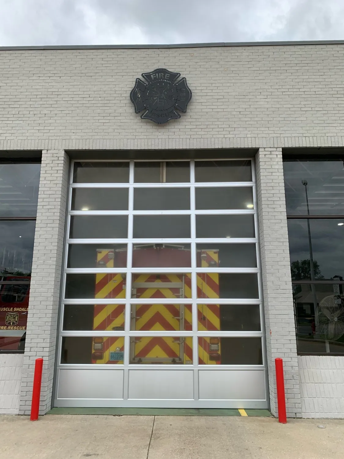 Metal commercial building with overhead doors