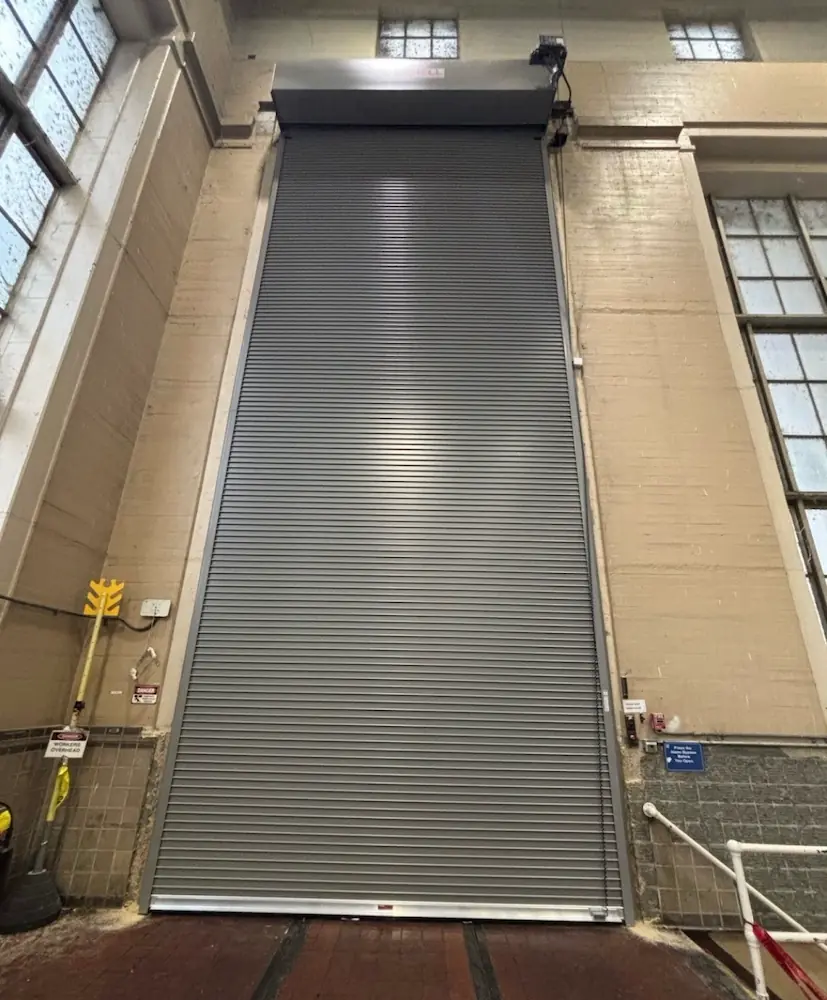 High-speed commercial rolling door